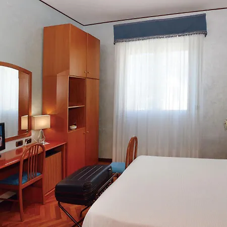 Hotel Autostrada-2